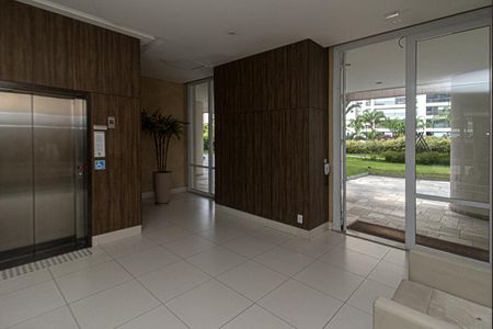 Apartamento à venda com 76m², 2 quartos e 1 vagaÁrea comum