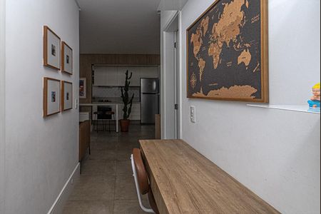 Apartamento à venda com 76m², 2 quartos e 1 vagaEscritório