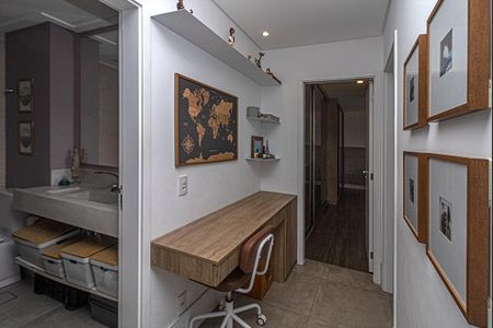 Apartamento à venda com 76m², 2 quartos e 1 vagaEscritório