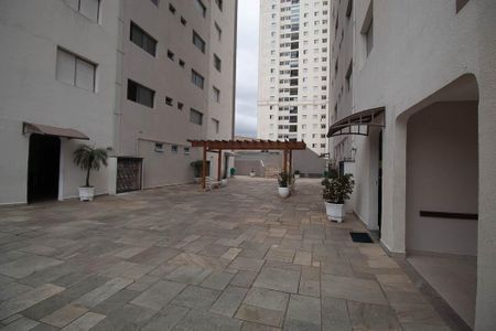 Apartamento para alugar com 70m², 2 quartos e 1 vagaÁrea comum