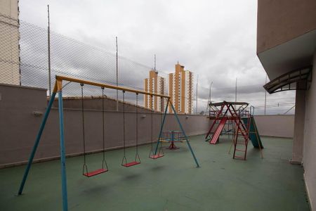 Apartamento para alugar com 70m², 2 quartos e 1 vagaÁrea comum - Playground
