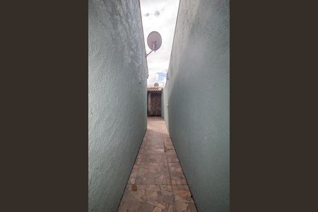 Casa para alugar com 51m², 2 quartos e 1 vagaCorredor Externo