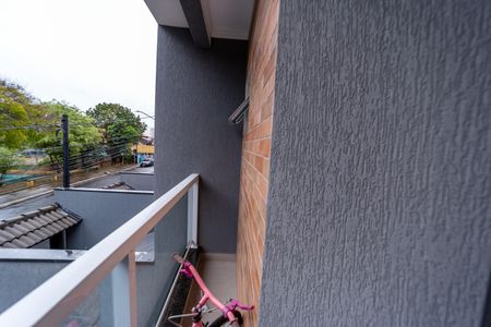 Casa à venda com 112m², 3 quartos e 2 vagas Casa à venda com 112m², 3 quartos e 2 vagasVaranda da Suíte 1