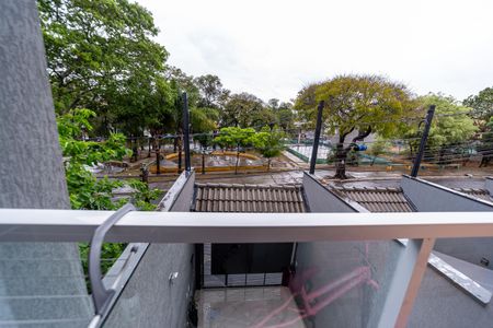 Casa à venda com 112m², 3 quartos e 2 vagas Casa à venda com 112m², 3 quartos e 2 vagasVaranda da Suíte 1