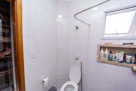 Casa à venda com 112m², 3 quartos e 2 vagas Casa à venda com 112m², 3 quartos e 2 vagasBanheiro da Suíte 1