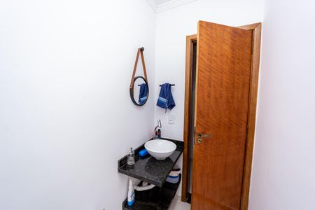 Casa à venda com 112m², 3 quartos e 2 vagas Casa à venda com 112m², 3 quartos e 2 vagasLavabo