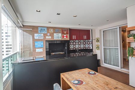 Apartamento à venda com 247m², 3 quartos e 4 vagasVaranda gourmet