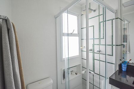 Apartamento à venda com 247m², 3 quartos e 4 vagasBanheiro da Suíte 2