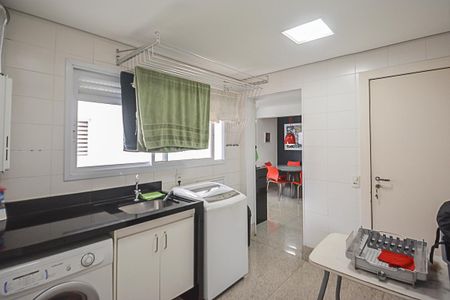 Apartamento à venda com 247m², 3 quartos e 4 vagasÁrea de Serviço