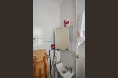 Apartamento à venda com 247m², 3 quartos e 4 vagasBanheiro de serviço