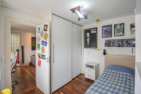 Apartamento à venda com 247m², 3 quartos e 4 vagas Suíte