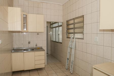 Apartamento à venda com 90m², 2 quartos e sem vaga Apartamento à venda com 90m², 2 quartos e sem vagaCozinha