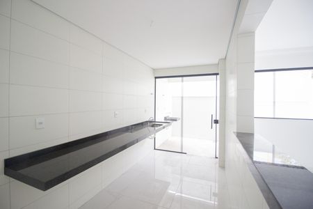 Apartamento à venda com 90m², 3 quartos e 2 vagasCozinha