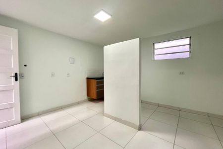Sala de casa para alugar com 1 quarto, 20m² em Vila Campestre, São Paulo