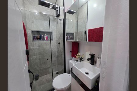 Banheiro de apartamento à venda com 2 quartos, 41m² em Itaquera, São Paulo