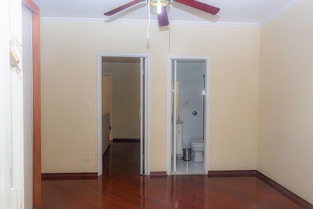 Casa de condomínio para alugar com 150m², 3 quartos e 2 vagasSuíte 2