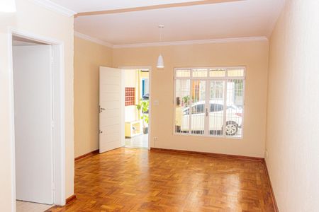 Sala de casa de condomínio para alugar com 3 quartos, 150m² em Campo Grande, São Paulo