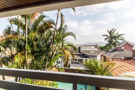 Casa de condomínio à venda com 465m², 5 quartos e 4 vagasVaranda