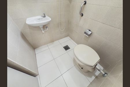 Apartamento à venda com 70m², 2 quartos e 1 vagaBanheiro de serviço