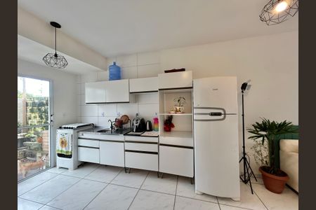 Casa para alugar com 60m², 2 quartos e 1 vagaCozinha