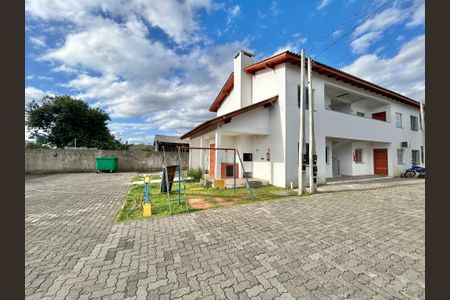 Casa para alugar com 60m², 2 quartos e 1 vagaÁrea Externa