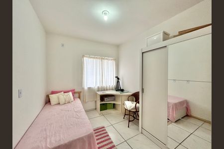 Casa para alugar com 60m², 2 quartos e 1 vagaQuarto 1