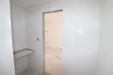 Apartamento à venda com 48m², 2 quartos e sem vagaBanheiro