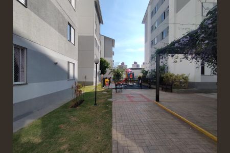 Apartamento à venda com 34m², 2 quartos e sem vagaÁrea comum