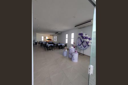 Apartamento à venda com 34m², 2 quartos e sem vagaÁrea comum - Salão de festas