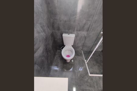 Apartamento à venda com 34m², 2 quartos e sem vagaBanheiro 