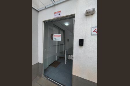 Apartamento à venda com 34m², 2 quartos e sem vagaÁrea comum