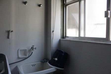 Apartamento à venda com 110m², 3 quartos e 1 vagaÁrea de Serviço