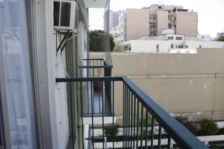 Apartamento à venda com 110m², 3 quartos e 1 vagaVaranda da Suíte