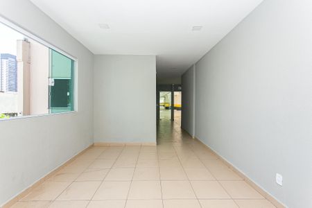 Apartamento à venda com 44m², 2 quartos e 1 vaga Apartamento à venda com 44m², 2 quartos e 1 vagaÁrea comum - Salão de festas
