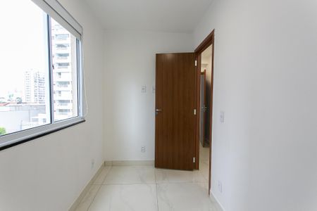 Apartamento à venda com 44m², 2 quartos e 1 vaga Apartamento à venda com 44m², 2 quartos e 1 vagaQuarto 2