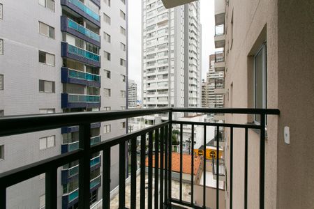 Apartamento à venda com 44m², 2 quartos e 1 vaga Apartamento à venda com 44m², 2 quartos e 1 vagaVaranda