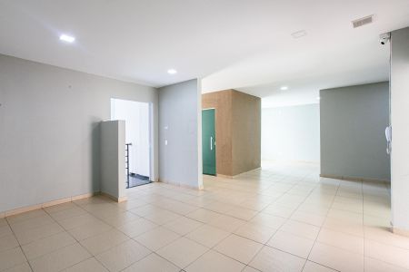 Apartamento à venda com 44m², 2 quartos e 1 vaga Apartamento à venda com 44m², 2 quartos e 1 vagaÁrea comum - Salão de festas