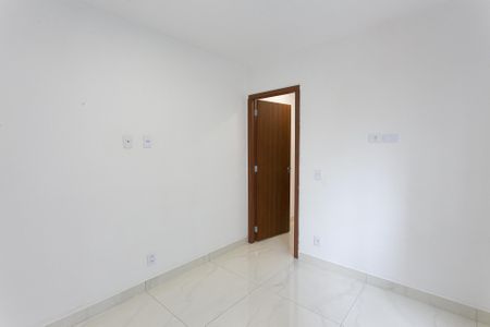 Apartamento à venda com 44m², 2 quartos e 1 vaga Apartamento à venda com 44m², 2 quartos e 1 vagaQuarto 1