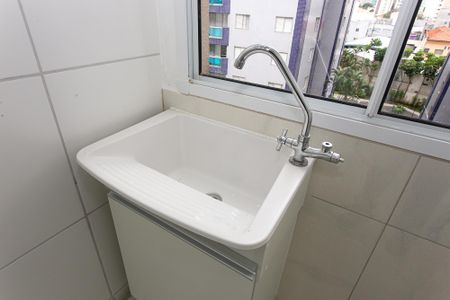 Apartamento à venda com 44m², 2 quartos e 1 vaga Apartamento à venda com 44m², 2 quartos e 1 vagaÁrea de Serviço