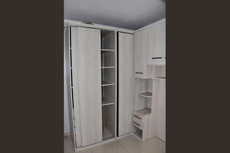 Apartamento para alugar com 46m², 2 quartos e 1 vagaQuarto 02