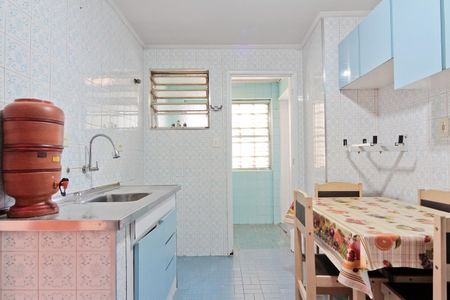 Apartamento para alugar com 72m², 2 quartos e 1 vagaCozinha