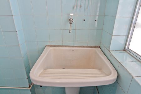 Apartamento para alugar com 72m², 2 quartos e 1 vagaÁrea de Serviço