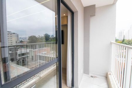 Studio para alugar com 26m², 1 quarto e sem vaga Studio para alugar com 26m², 1 quarto e sem vagaSacada