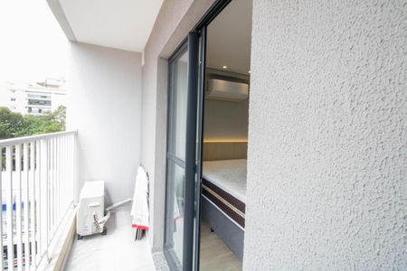 Studio para alugar com 26m², 1 quarto e sem vaga Studio para alugar com 26m², 1 quarto e sem vagaSacada