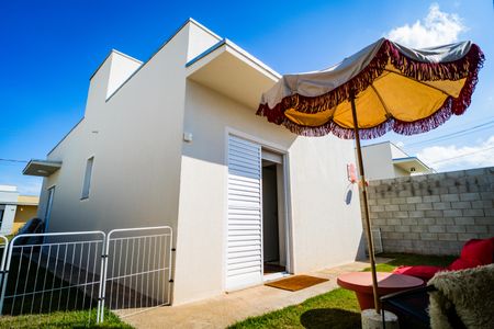 Casa para alugar com 74m², 3 quartos e 2 vagasQuintal