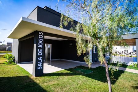 Casa para alugar com 74m², 3 quartos e 2 vagasÁrea comum