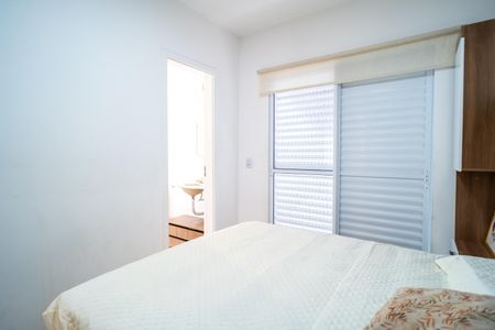 Casa para alugar com 74m², 3 quartos e 2 vagasSuite