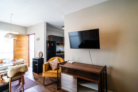 Sala de casa para alugar com 3 quartos, 74m² em Aparecidinha, Sorocaba