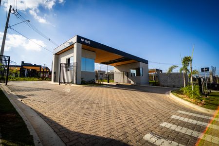 Casa para alugar com 74m², 3 quartos e 2 vagasFachado do condomínio