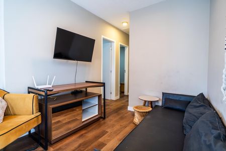 Sala de casa para alugar com 3 quartos, 74m² em Aparecidinha, Sorocaba